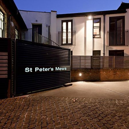 Homefromholme St Peters Mews St Albans Buitenkant foto